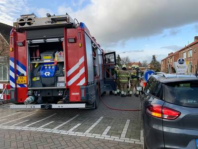 Kabelleggers schieten gasleiding lek in Haps