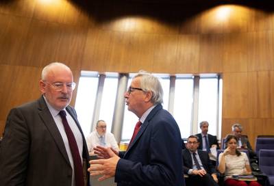 Nagelbijten in Brussel: Wordt Timmermans de baas van Europa?