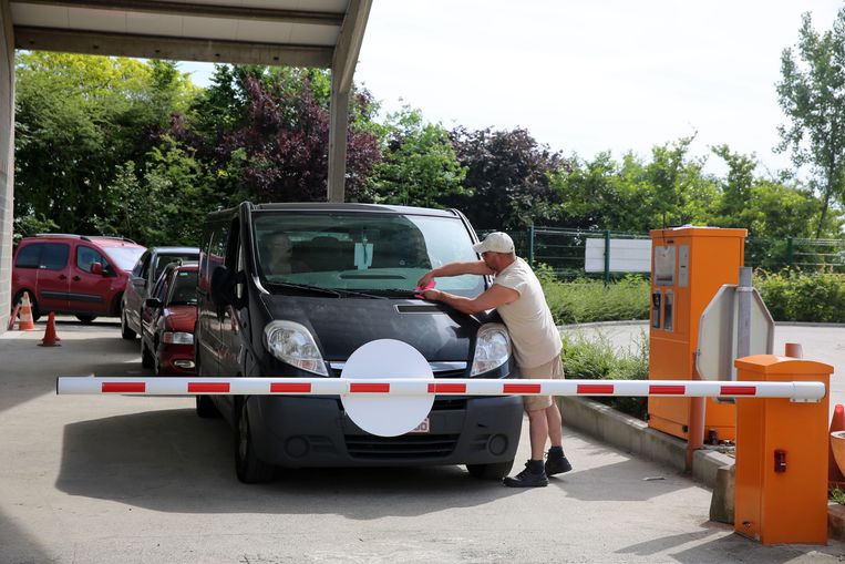 6 Op 10 Zijn Slachtoffers Noodweer Sint Pieters Leeuw In De Buurt Hln