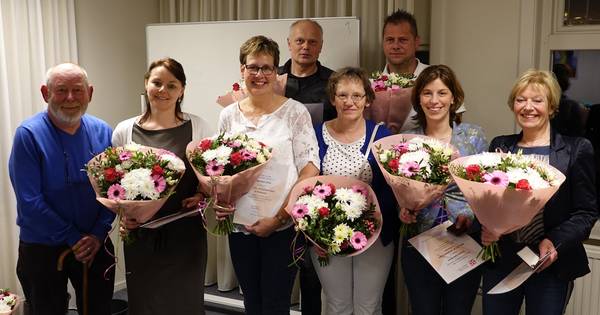 EHBO Rossum zet dertien jubilarissen in het zonnetje