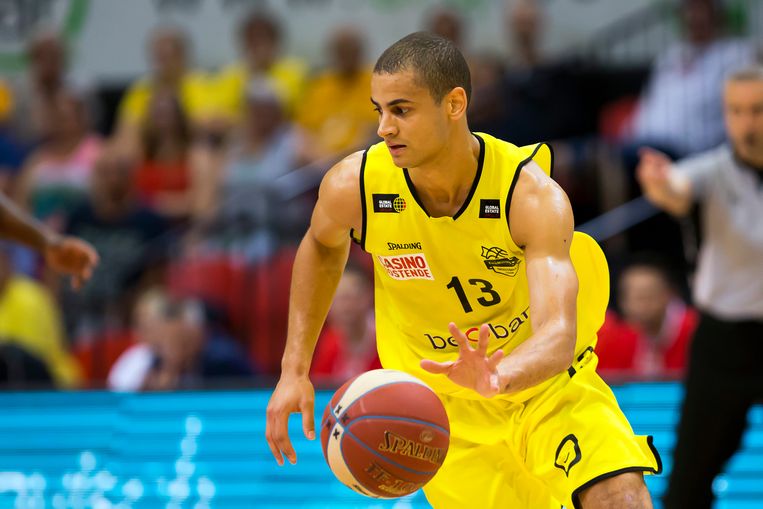 Belgian Lion Jean Salumu verkast naar Italiaanse nummer drie Varese