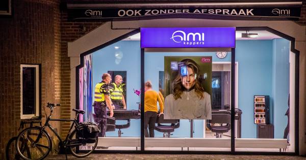 19-jarige uit Vorden verdacht van gewapende overval kapperszaak - De Gelderlander