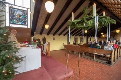 Laatste katholieke Kerstmis in Lunteren: 'De kerk sluit, maar God blijft onder de mensen’