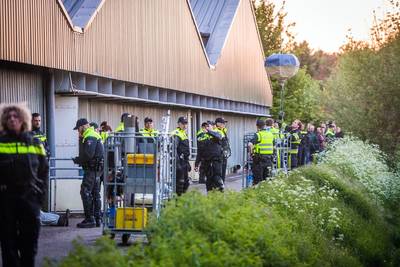 Bezette boer kan voorlopig geen varkens afvoeren