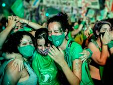 Des milliers d’Argentins manifestent leur joie après la légalisation de l'avortement