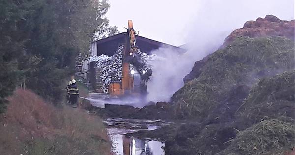 Smeulende compost moet je uit elkaar trekken