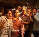 Feestelijke begrafenissen en buitenaards geweld: plan uw tv-avond met deze 5 tips