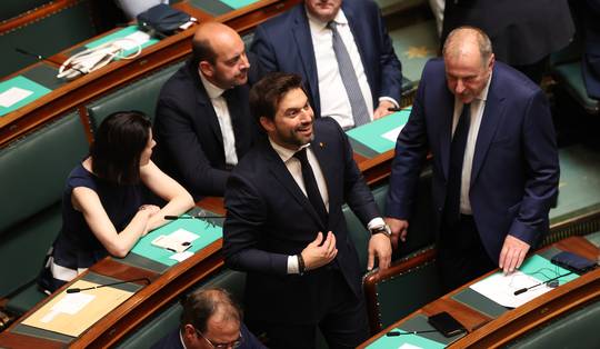 Bouchez: Waalse regering is ‘eerder kwestie van uren dan van dagen’ • De Wever mikt op federale regering tegen 20 september