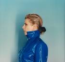 Zweedse popster Robyn is terug: “Het werd tijd om wat geestelijke shit uit de weg te ruimen”