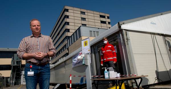 Piek op coronapost bij Gelre ziekenhuizen in Apeldoorn blijft uit - De Stentor