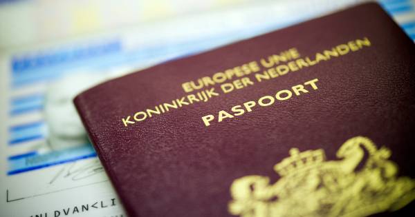 Paspoort En Identiteitsbewijs Krijgen Qr Code Op Achterkant