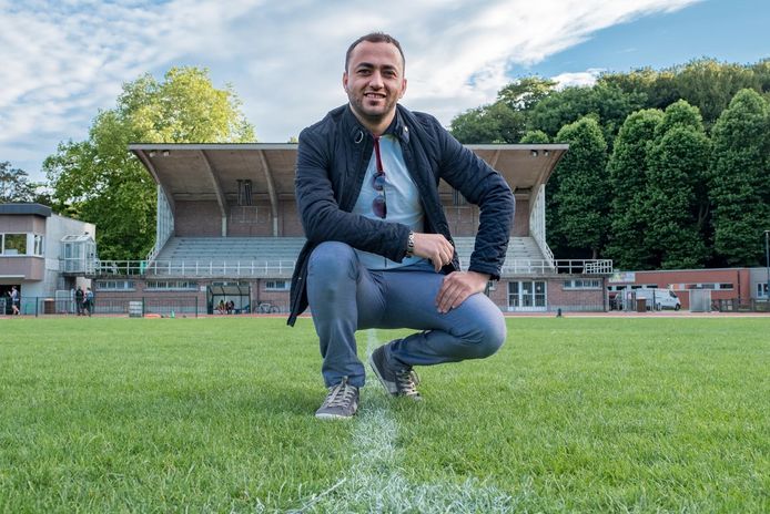 Vilvoorde City Nu Ook Op Voetbalveld Vilvoorde Hln Be Kris de bruyne (antwerpen, 20 maart 1950) is een belgische zanger. vilvoorde city nu ook op voetbalveld