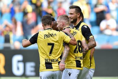 Vitesse slacht FC Groningen bij start competitie