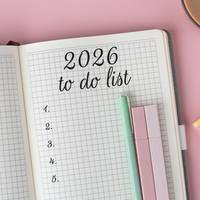 Het ‘creatieve plakboek van je leven’: generatie Z vindt rust in journaling