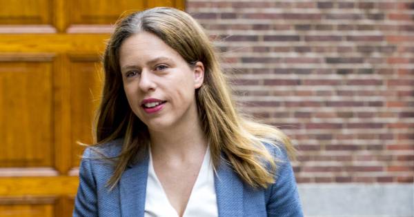 Minister Carola Schouten blaast bezoek aan Heeten af