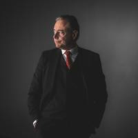 Een rode begroting, volle cellen en boze leerlingen: dit zijn de zes heetste politieke hangijzers van 2026