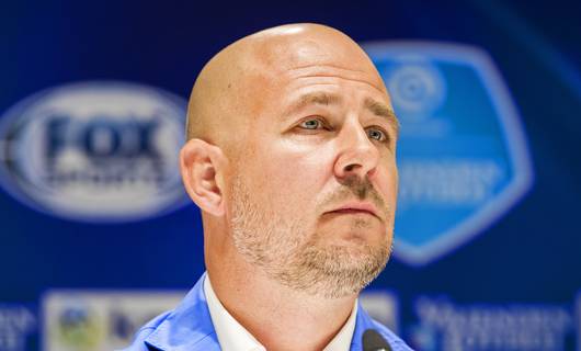 Duizenden mogelijke stamceldonoren na oproep zieke PSV-perschef Thijs Slegers