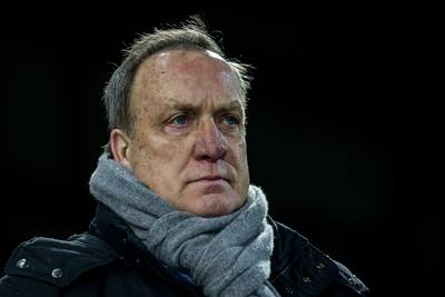 Verbaasde Advocaat in wachtkamer: 'Ik ga even bellen met Turkije'