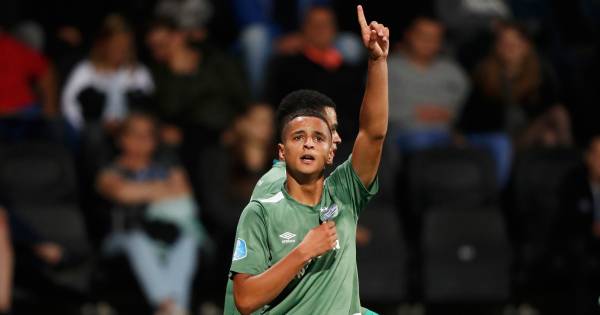 Vaderland En Thuisland Dingen Naar Mo S Voeten Kies Met Je Hart Psv Ed Nl