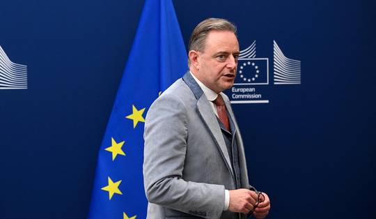 ‘Het spaarvarken van Poetin’ inzetten voor Oekraïne? Europese studie toont dat we ons op bijzonder glad ijs begeven