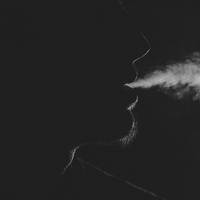 Het raadsel waarom rokers minder vaak parkinson krijgen, neemt een nieuwe wending