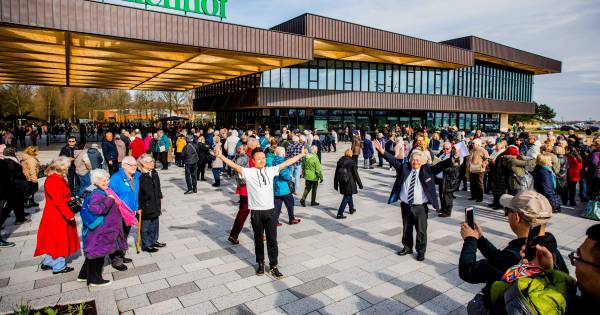 Toerisme groeit in 2030 mogelijk van 18 naar 29 miljoen | Binnenland - tubantia.nl