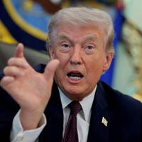 Trump: ‘Akkoord wordt morgen ondertekend, Straat van Hormuz gaat meteen weer open’ • Iran spreekt tegen