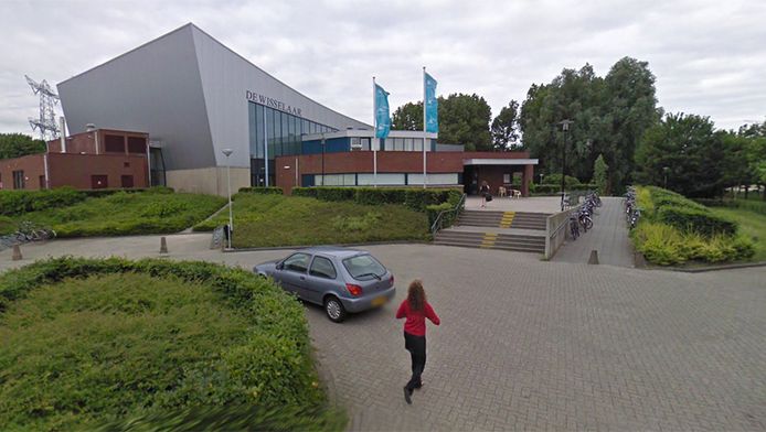 Zwembad Breda Ontruimd Wegens Chloordamp Binnenland Ad Nl
