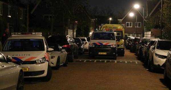 Een Rotterdamse jongen van 15 jaar raakte gewond .