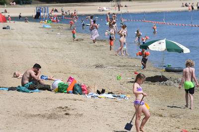 Wie treedt in de voetsporen van Eric en Marga? Twaalf kandidaten voor strandtent De Kuilen