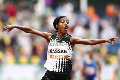Sifan Hassan imponeert ook op 1500 meter in Parijs