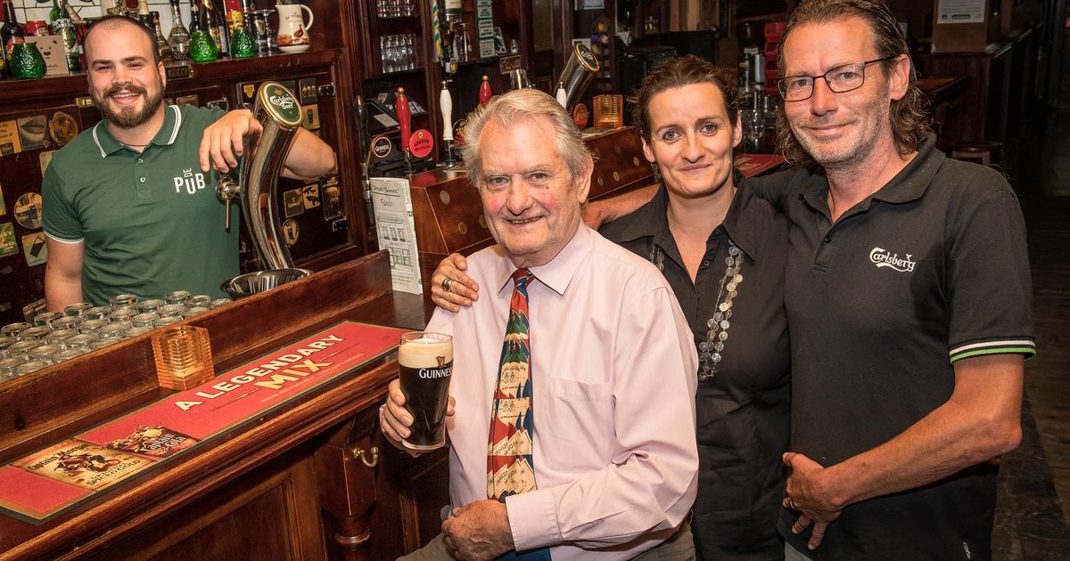 Stamgast neemt Irish Tunes over Roeselare