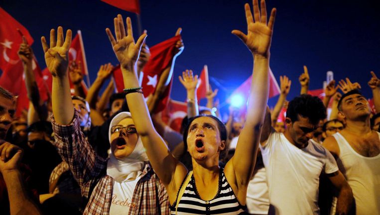 Teruglezen Feeststemming In Istanbul Na Mislukken Coup De Volkskrant