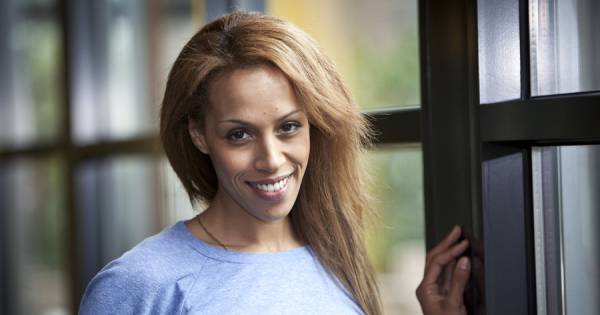 Glennis Grace Hint Na Jarenlange Ruzie Op Hereniging Met Haar