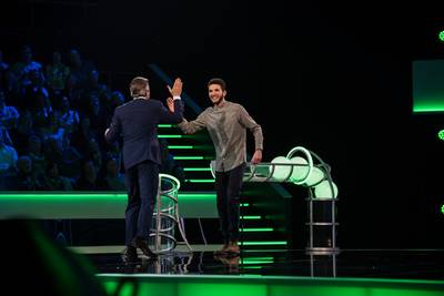 Vrijgezel Malik populair bij meisjes na winnen van miljoen bij The Wall