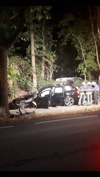 Lichtgewonde bij verkeersongeval in Gilze: auto raakt van weg