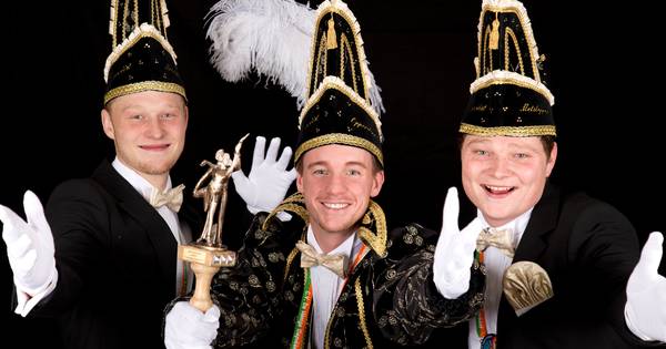 Andras Koops nieuwe opperslepper HÃ¨nige SlepvÃ¨Ã¨nt