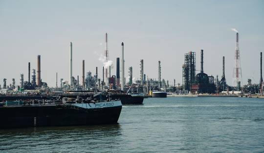 Droogte teistert ook haven van Antwerpen: ‘Maar 10 jaar geleden was dit soort zomer een veel groter probleem geweest’