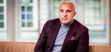 Captain No Surrender En Zoon Horen Vandaag Of Ze Langer Vast Blijven Zitten Binnenland Gelderlander Nl