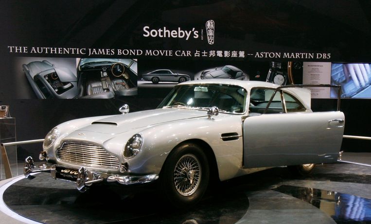 Iconische Aston Martin Van James Bond Komt Naar Knokke