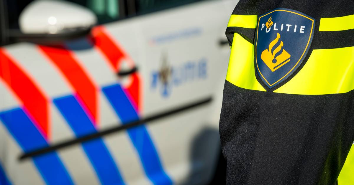 Gewapende overval op supermarkt Lidl in Helmond, dader vlucht.