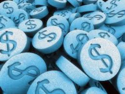 Vijf jaar cel geëist tegen bende voor transport grondstoffen voor drugs