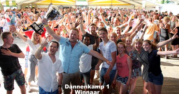 Groot feest School- en Volksfeesten Harbrinkhoek en Mariaparochie | Tubbergen - Tubantia