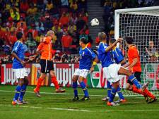 Legendarische Nederland Mexico Van Wk 2014 Opnieuw Uitgezonden Nederlands Voetbal Bd Nl