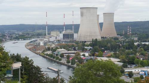 Streep door kerncentrales in 2025, maar hoe wil de federale regering dan wel het licht aansteken? 