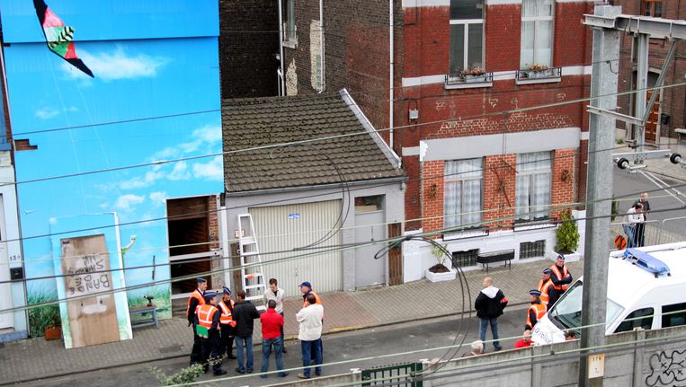 Haartje in kelder Dutroux is mogelijke link met Antwerps ...