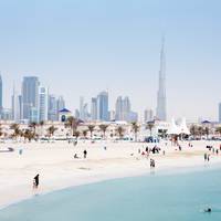 Bent u nu op vakantie in Qatar of woont u in Dubai?