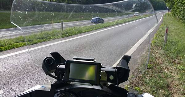 Bonnenregen op N36 voor appende en te hard rijdende bestuurders - Tubantia