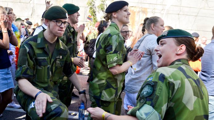 Zweden Voert Dienstplicht Opnieuw In Binnenland Ad Nl