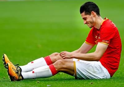 Vejinovic maakt rentree bij AZ in besloten duel met FC Utrecht